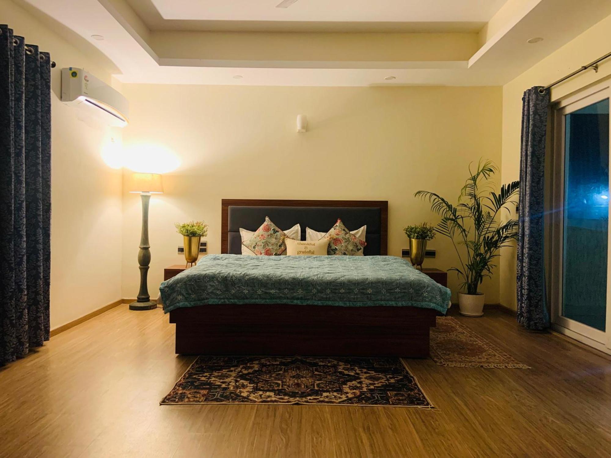 Umang - Premium Resort Like Villa In Vrindāvan エクステリア 写真